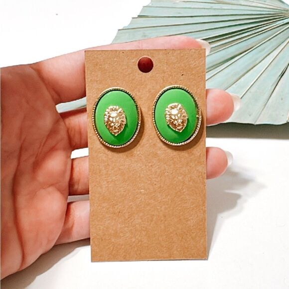 Green and Gold Lion Emblem Earrings - Picture 6 of 6